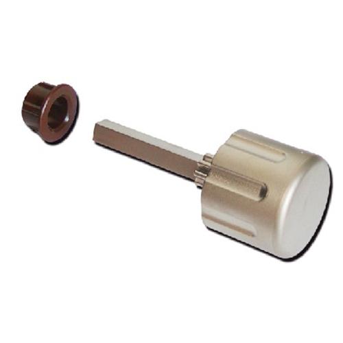 MANIGLIA POMOLO CON QUADRO 7MM COL NICHEL