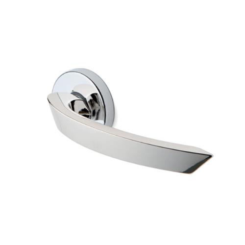 MANIGLIA CON QUADRO 7MM CROMO V1559