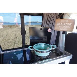 PENTOLA PIEGHEVOLE IN SILICONE 20CM